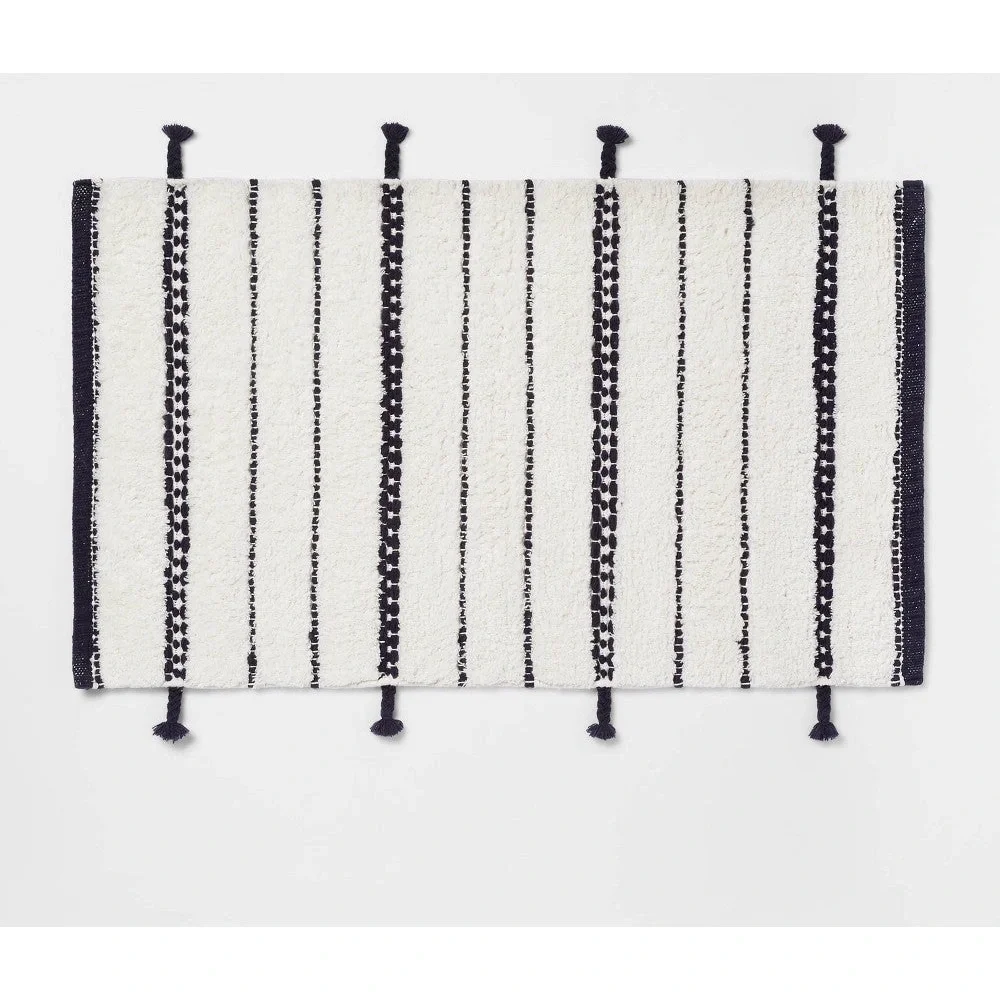 Threshold 20x32 tassle